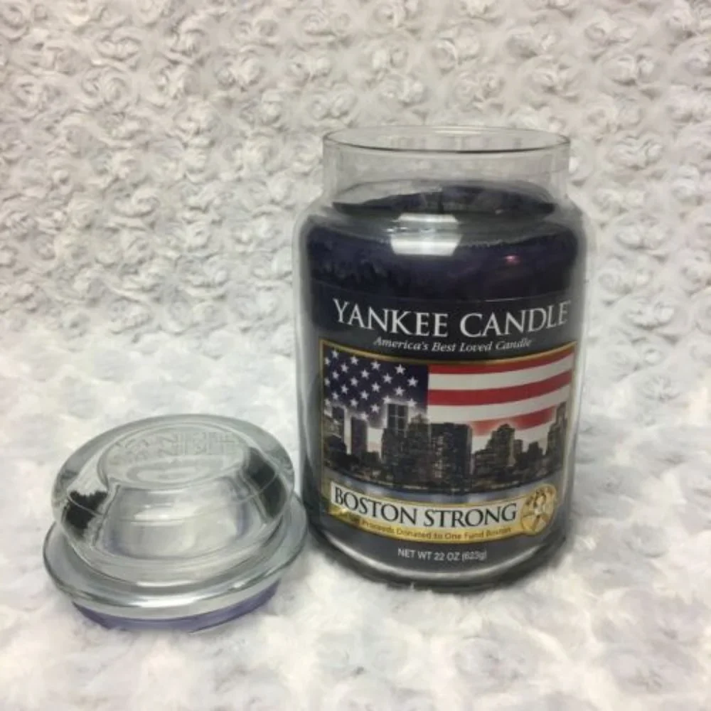 Boston Strong Rare Yankee Candle Commemorative Limited Edition 22 ounce Candle‎